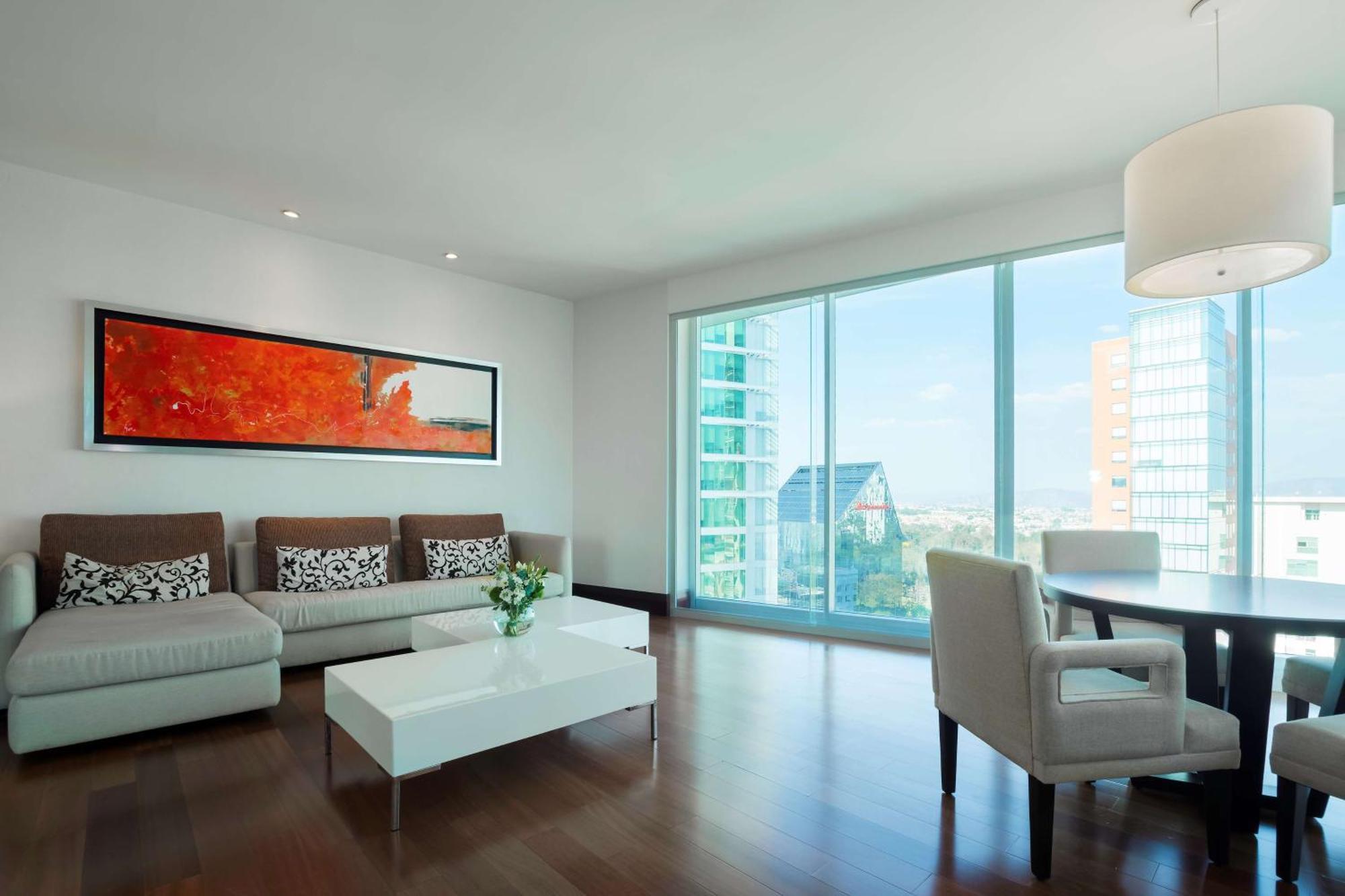 Отель Nh Collection Guadalajara Providencia Экстерьер фото